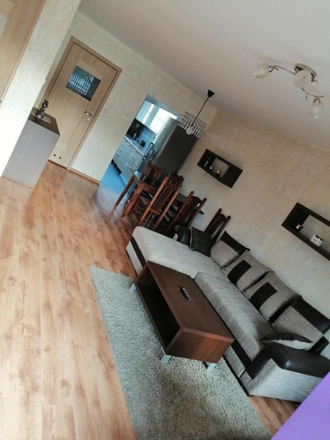 מאלבורק Apartament Wiosenna מראה חיצוני תמונה
